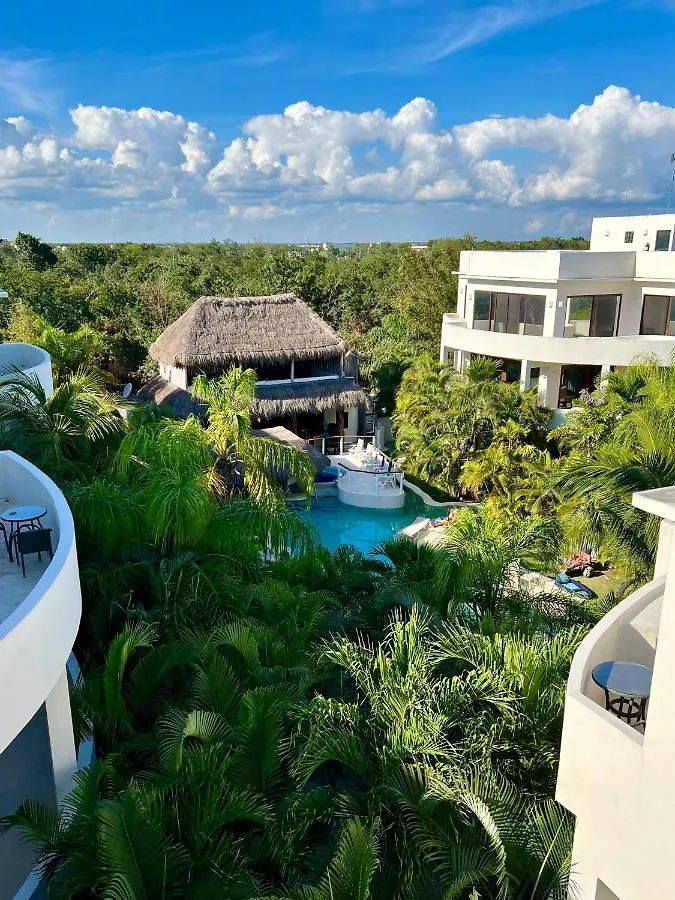 Amazing Luxury Penthouse With Sunset,Sunrise View, Private Jacuzzi And Rooftop Pool Tulum Apartment