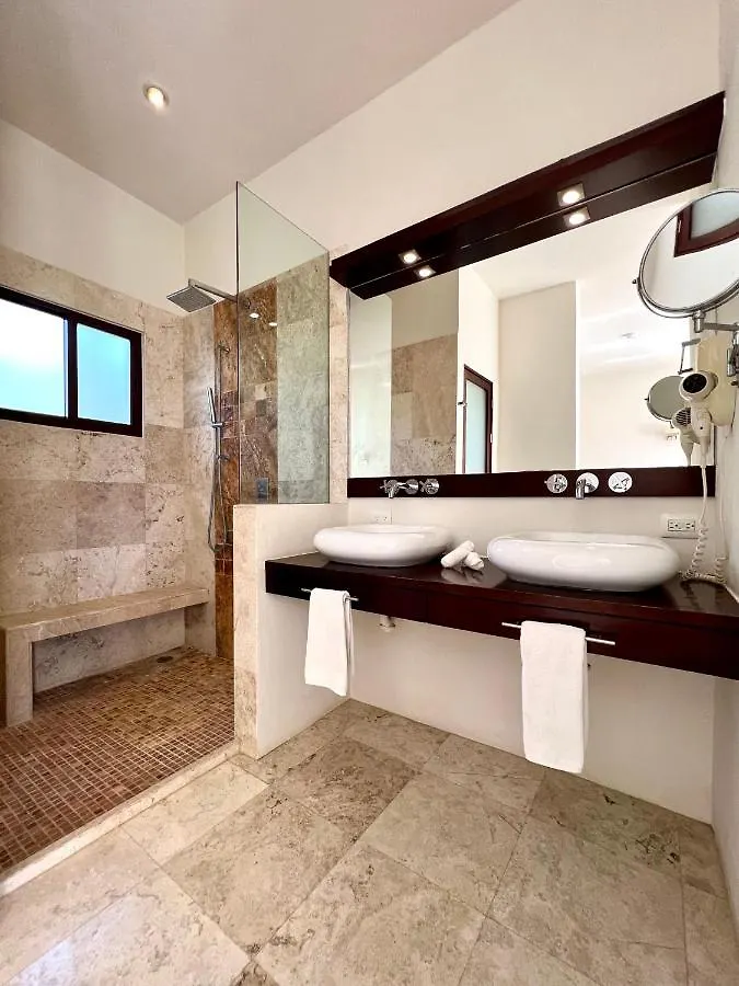 Apartment Amazing Luxury Penthouse With Sunset,Sunrise View, Private Jacuzzi And Rooftop Pool Tulum