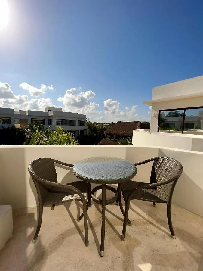 Amazing Luxury Penthouse With Sunset,Sunrise View, Private Jacuzzi And Rooftop Pool Tulum Apartment