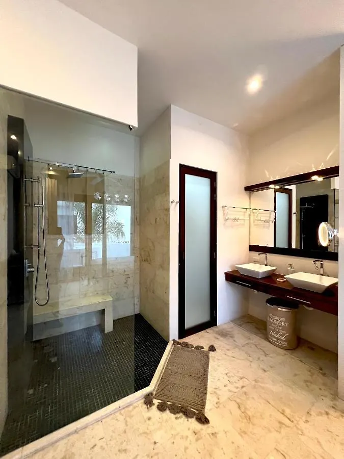 Apartment Amazing Luxury Penthouse With Sunset,Sunrise View, Private Jacuzzi And Rooftop Pool Tulum